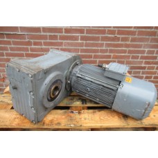 55 RPM 7,5 kW Asmaat 60 mm, Brake. Used.